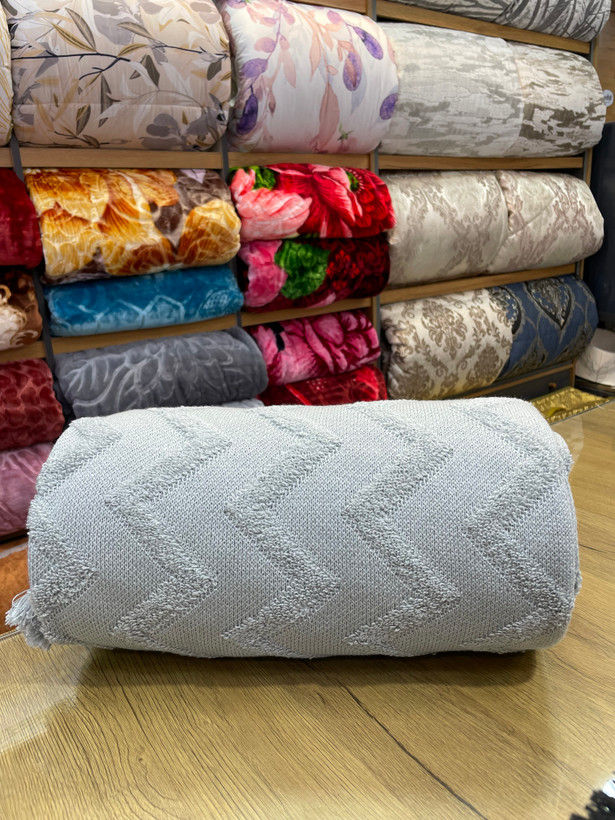 🛎️شال مبل ۳متری طرح پانچ برجسته نخی ۱۰۰٪ ازبرند کاندیش⭐️